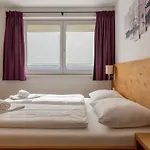 Apartment Fourteen Zell Am S&p By In One