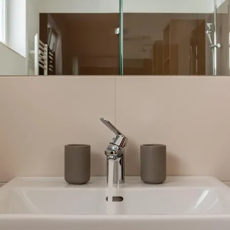 Fourteen Zell Am S&p By In One Apartmán *