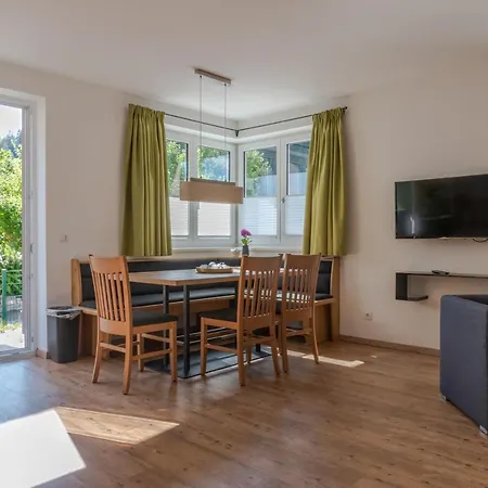 Fourteen Zell Am S&p By In One 公寓 滨湖采尔