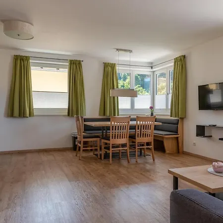 Fourteen Zell Am S&p By In One