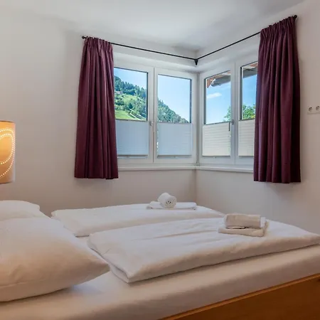 Fourteen Zell Am S&p By In One Apartmán