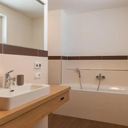 Fourteen Zell Am S&p By In One Apartmán Zell am See