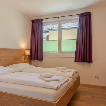 Fourteen Zell Am S&p By In One Apartmán Zell am See