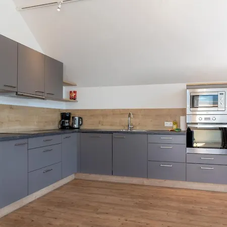 Apartman Fourteen Zell Am S&p By In One *