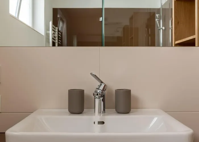 Fourteen Zell Am S&p By In One Apartment *