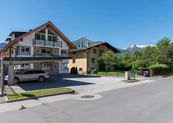 Fourteen Zell Am S&p By In One ツェル アム ゼー