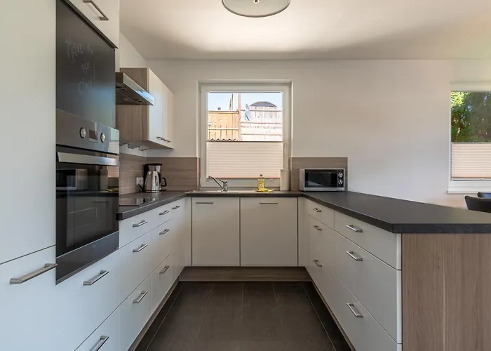 Fourteen Zell Am S&p By In One ツェル アム ゼー