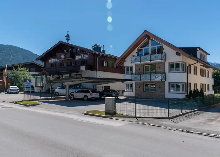 Fourteen Zell Am S&p By In One Apartment *