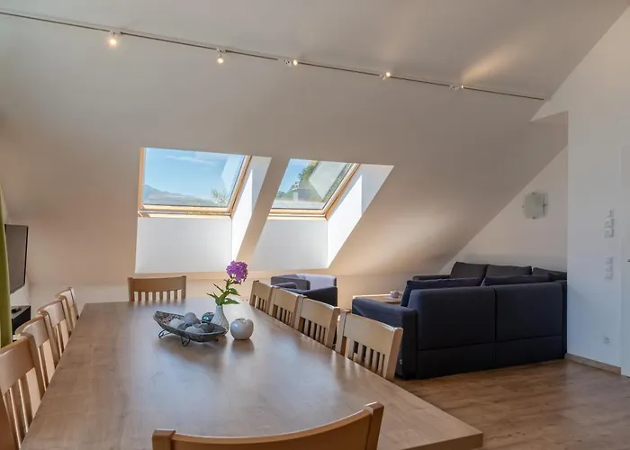 Fourteen Zell Am S&p By In One *