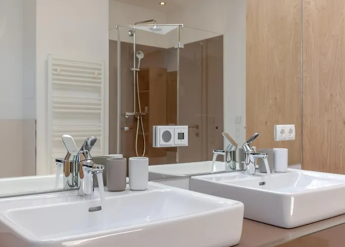 Fourteen Zell Am S&p By In One *