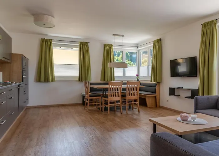 Fourteen Zell Am S&p By In One